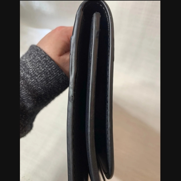 Zara Black and Gold Envelope Clutch Leather - Picture 9 of 10